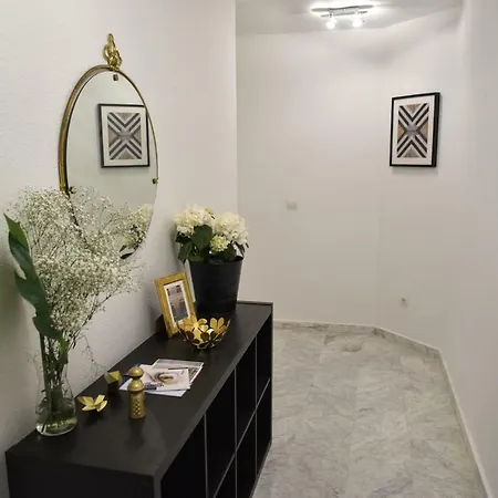 Homely Don Cristian Con Parking Privado Lejlighed