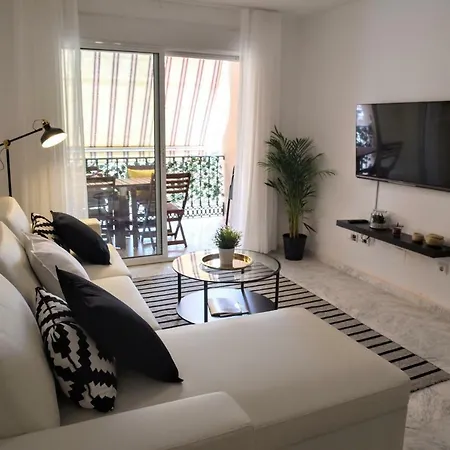 Homely Don Cristian Con Parking Privado Lejlighed