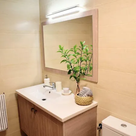 Homely Don Cristian Con Parking Privado Апартаменты Малага